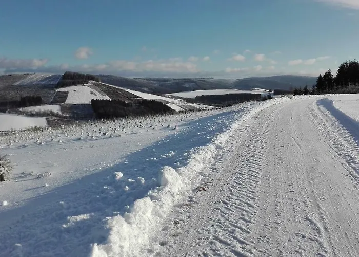 Sauerland Fernblick Apartamento *